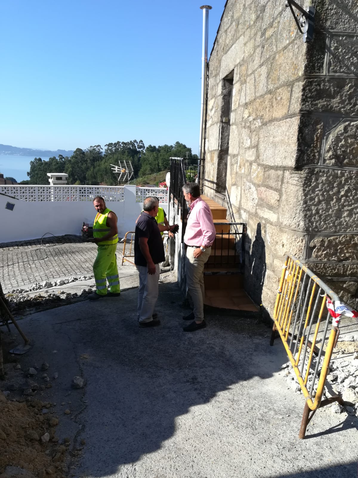 Esta semana han comenzado las obras de renovación completa del pavimento del núcleo de Bordóns