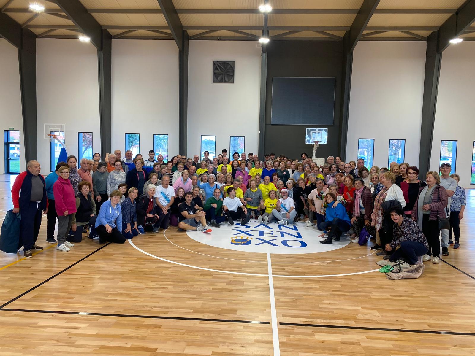 SANXENXO OFRECE UNA MASTERCLASS DE EDUCACIÓN FÍSICA PARA MAYORES A ALUMNOS DE CIENCIAS DEL DEPORTE