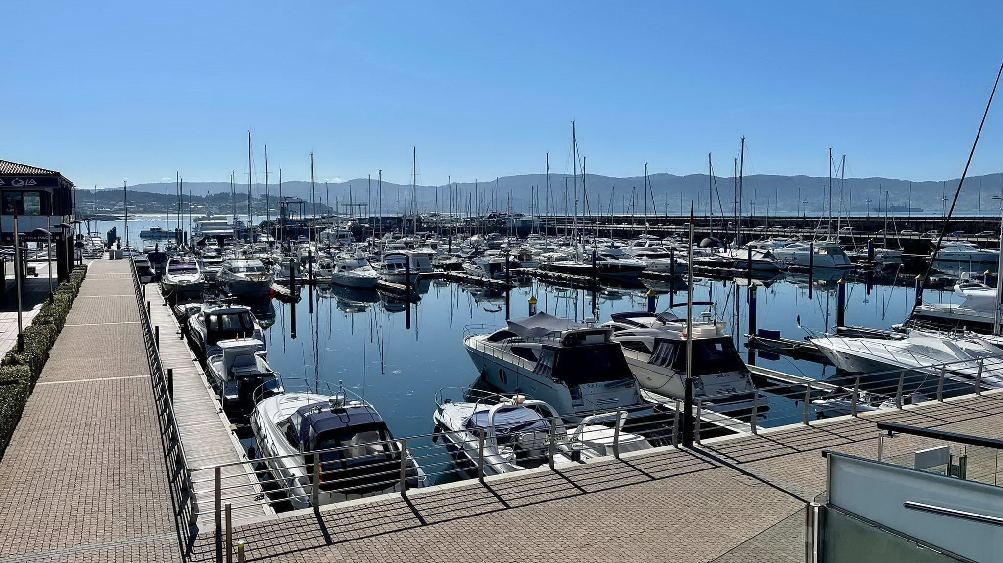 EL PUERTO DEPORTIVO JUAN CARLOS I CIERRA 2024 CON EL TRÁNSITO DE 481 BARCOS DE HASTA 24 BANDERAS DIFERENTES