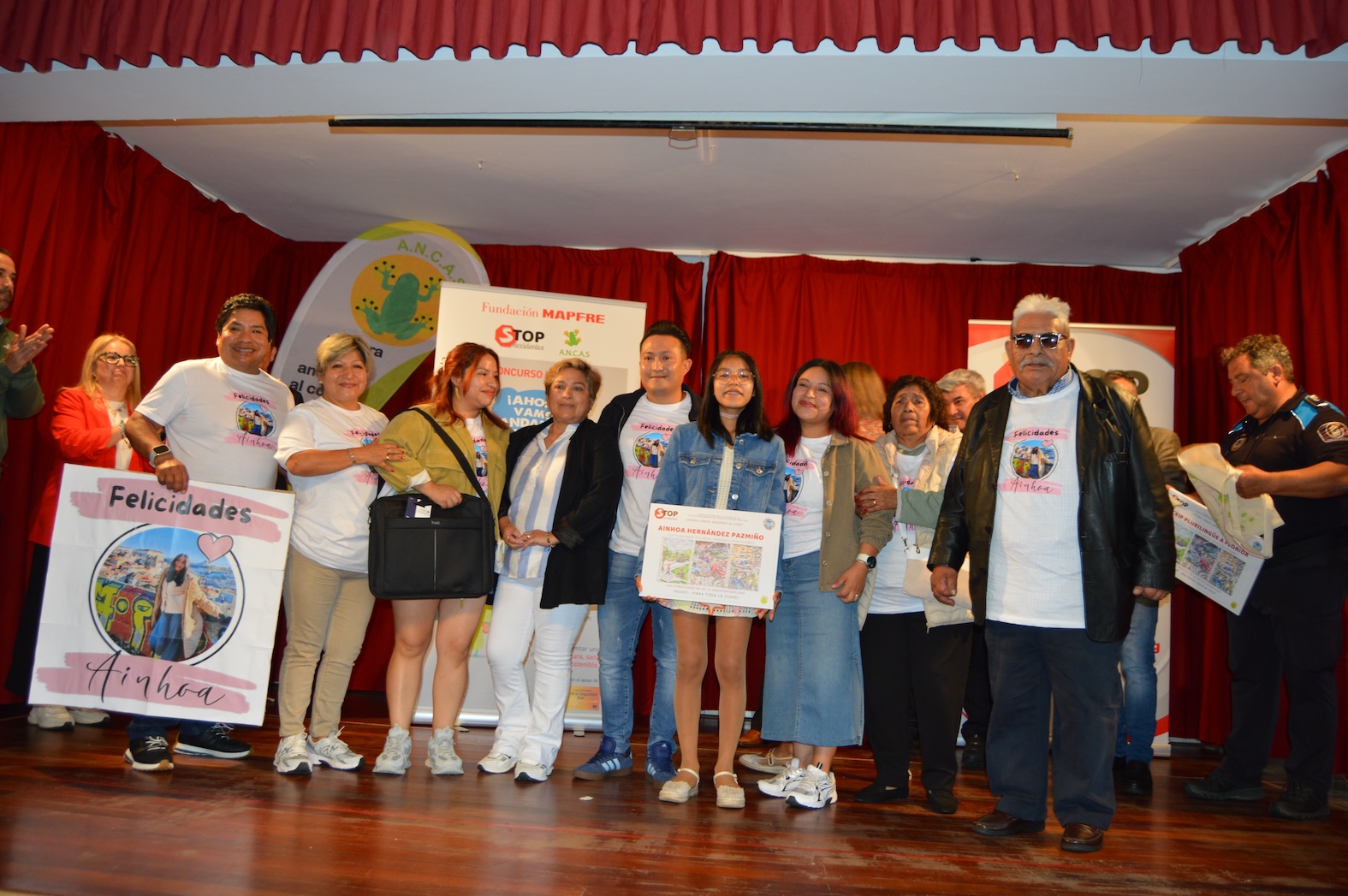 A ALUMNA DO COLEXIO A FLORIDA, AINHOA HERNÁNDEZ, PREMIO NACIONAL DO CONCURSO “¡AHORA VAMOS ANDANDO AL COLE!”