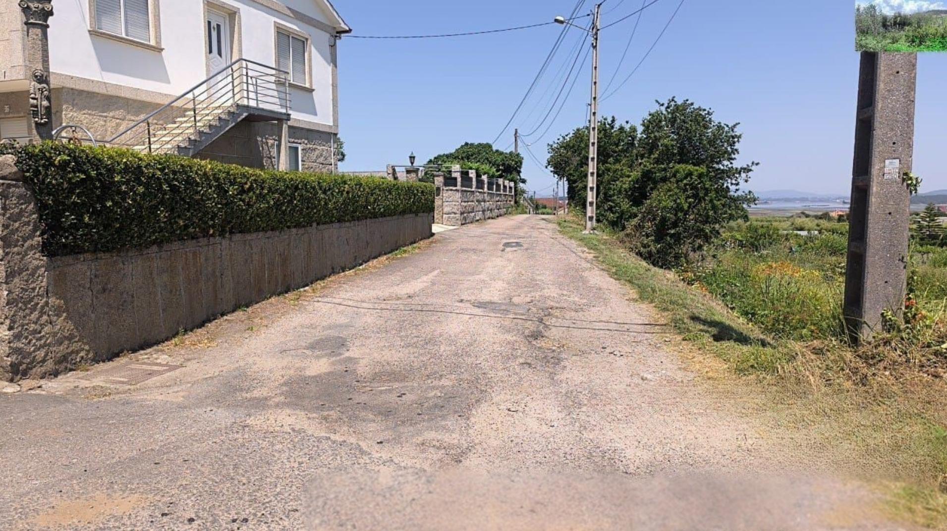 O CONCELLO PAVIMENTARÁ OS VIAIS DE A COSTIÑA E ROUXIQUE, EN VILALONGA, CUN INVESTIMENTO DE CASE 30.000 EUROS
