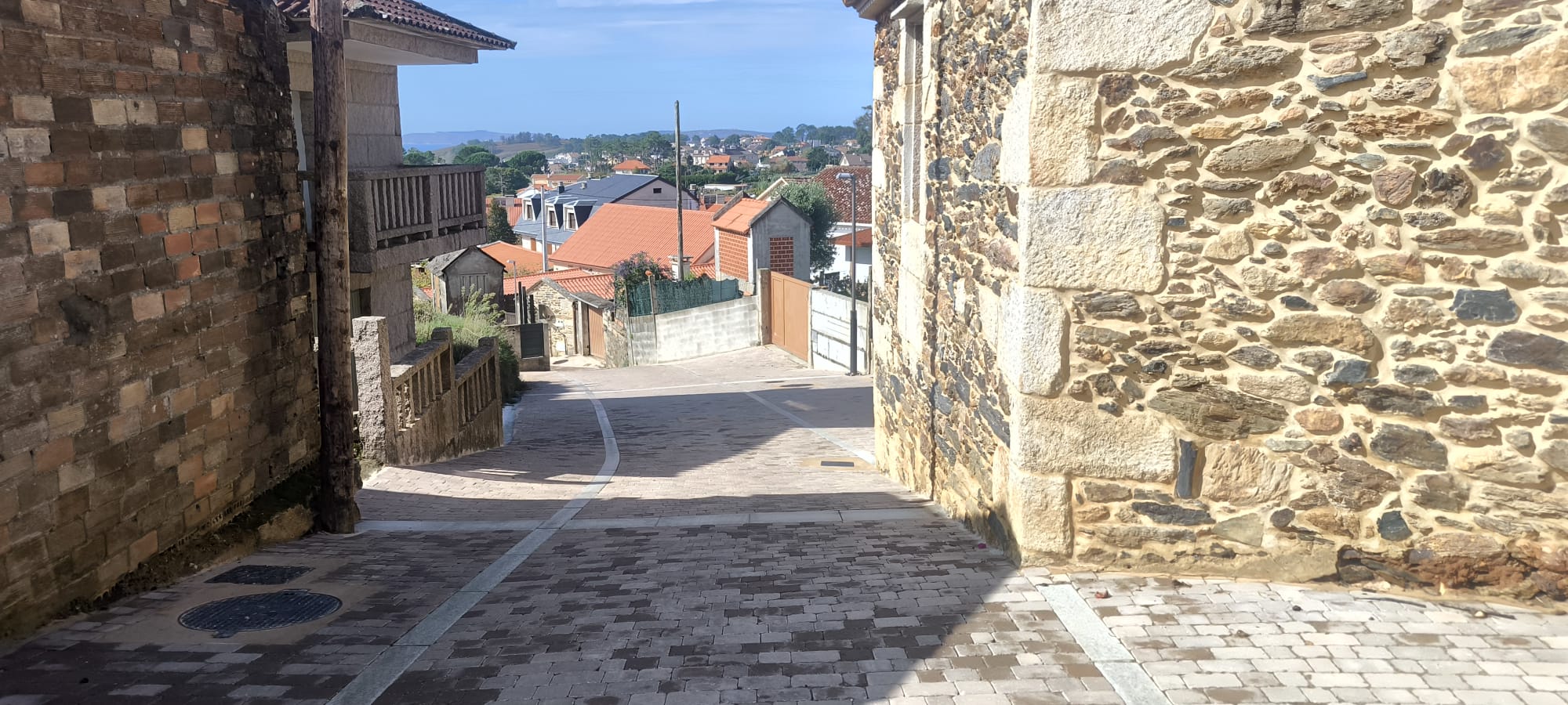 EL CONCELLO DE SANXENXO REFUERZA SU ATRACTIVO HISTÓRICO Y PATRIMONIAL CON LA HUMANIZACIÓN DEL NÚCLEO DE ARRA