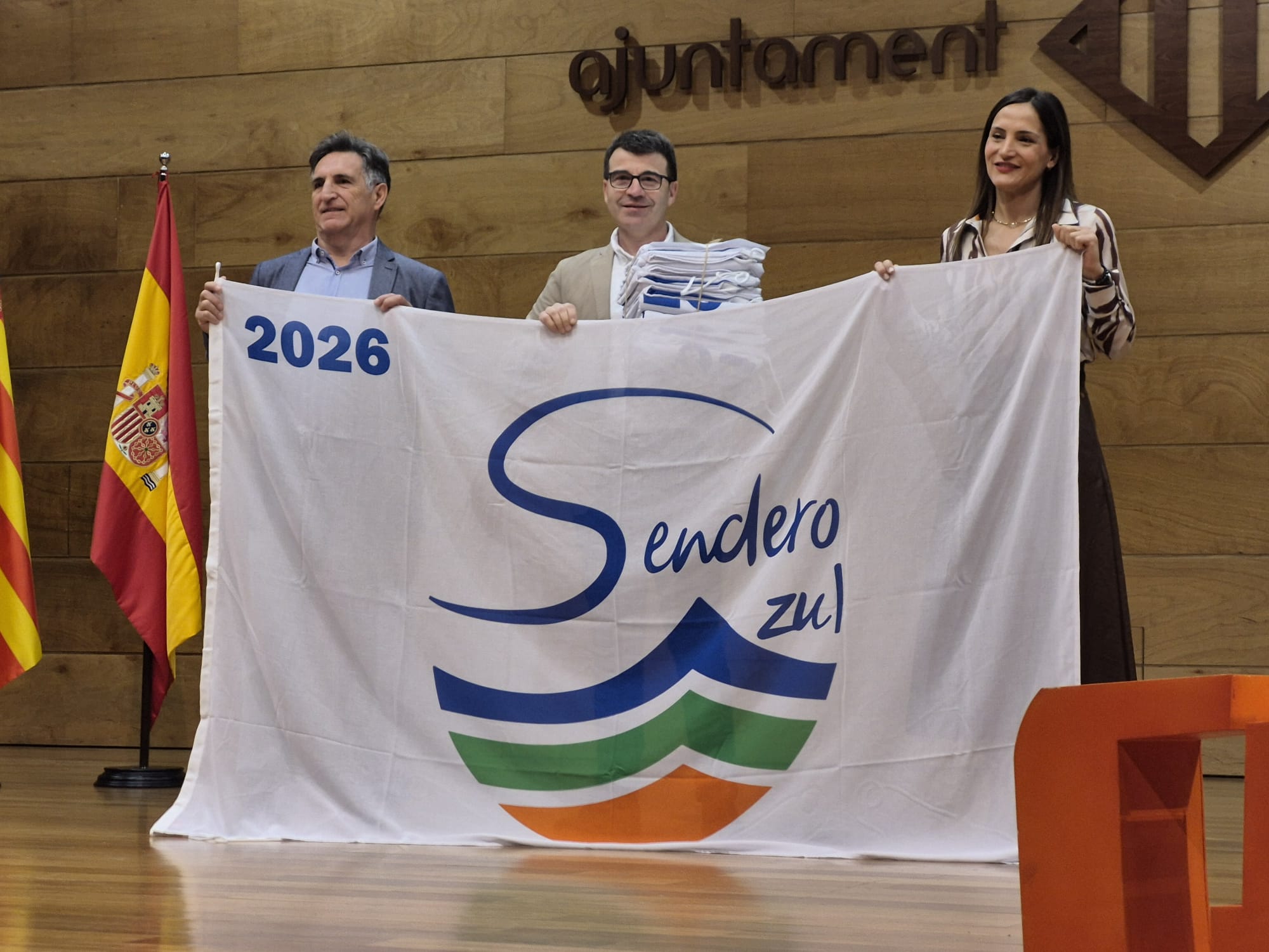 SANXENXO RECOGE EN VALENCIA SUS NUEVE SENDEROS AZULES, UNO MÁS QUE EN 2025