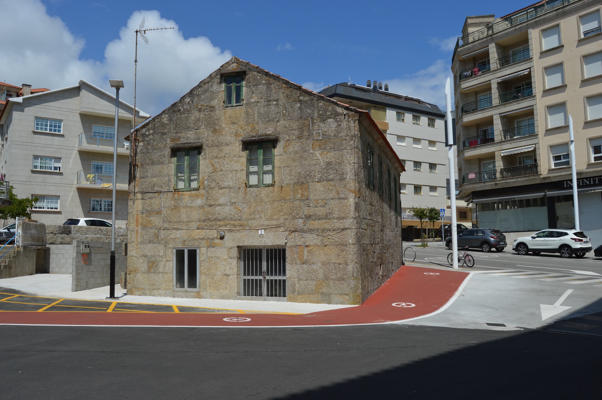 O CONCELLO AMPLIARÁ O VIAL DE ENTRONQUE ENTRE A AVENIDA LUIS ROCAFORT E A RÚA VIGO EN PLENO CENTRO URBANO