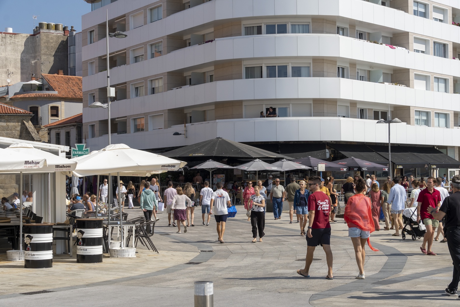 SANXENXO REXISTROU EN XUÑO A CIFRA DE PARO MÁIS BAIXA E O MAIOR NÚMERO DE POBOACIÓN ACTIVA DA SÚA HISTORIA