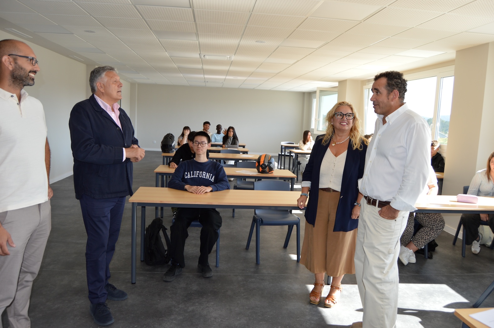EL FP DUAL DE HOSTELERÍA Y RESTAURACIÓN COMIENZA EL CURSO EN EL NUEVO CENTRO SOCIOEDUCATIVO AS LAGOAS