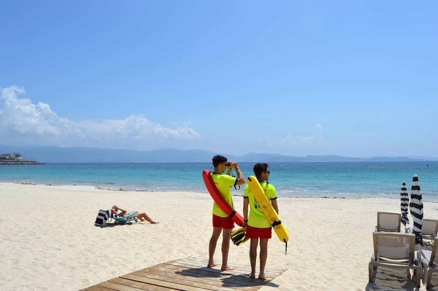 LOS SOCORRISTAS REALIZARON EN AGOSTO 5.848 INTERVENCIONES EN LAS PLAYAS DE SANXENXO